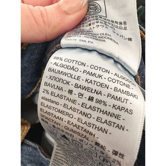 Levi’s Sky High Wide Leg Jeans - Picture 11 of 13